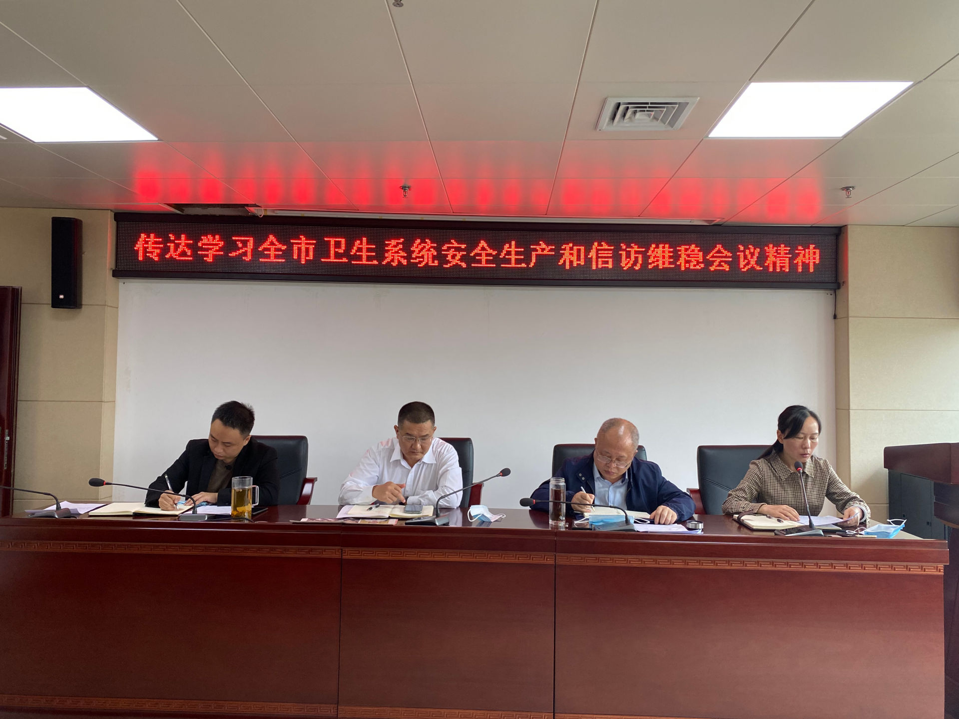 Honeyview_2.jpg Honeyview_2.jpg